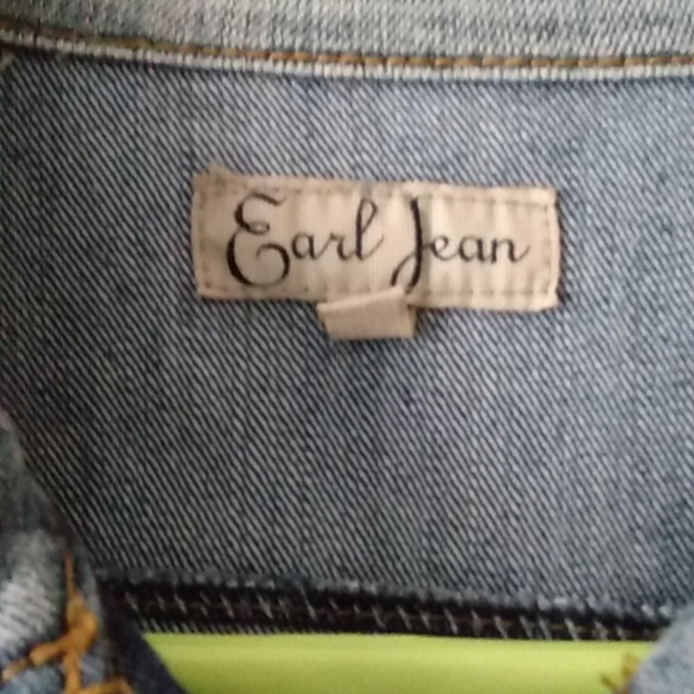 Jean jacket - Picture 3 of 5